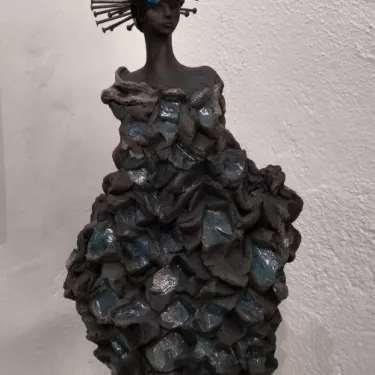 Vesta - Réf 40-21 Sculpture en Céramique émaillé - Raku d'Ossabb 