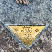 PTREH124cmSocleMarbre15x15x6cmTteBronzedeRobertJAYET20095