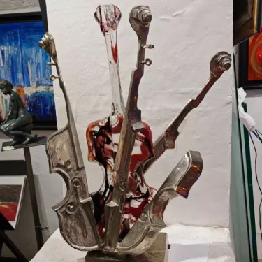 Silver-plated bronze and pâte de verre sculpture entitled “Violon Décomposé - Hommage à Arman” (Decomposed Violin - Tribute to Arman) by Yves Lohé (69)