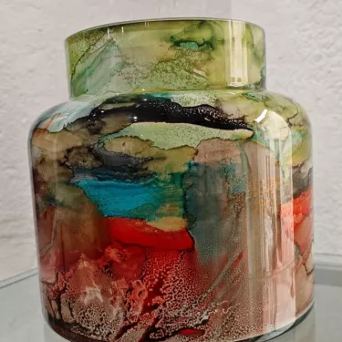 Vase en Cristal, intitulé  PHILAË . de Sylvie Montagnon; Réf 45
