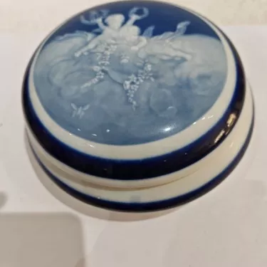 Camille THARAUD (1878-1956) à Limoges. Bonbonnière Circulaire, en Porcelaine Réf 178-1