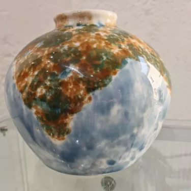 MT à Limoges Vase Boule en Porceaine Réf 187-3