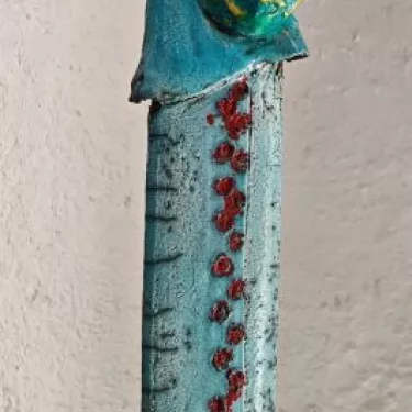  Sculpture, en céramique émaillée, dans la Technique Japonaise du RAKU. Intitulée  Africaine avec Bébé - Bleue Pâle  Réf 18-I-5