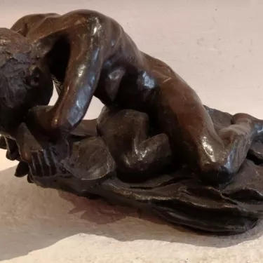 Sculpture en Bronze de Beggit Intitulée Bain de Soleil