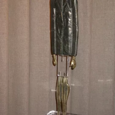 Sculpture en Bronze et Verre, socle Plexi - Intitulée Général Manager (7)