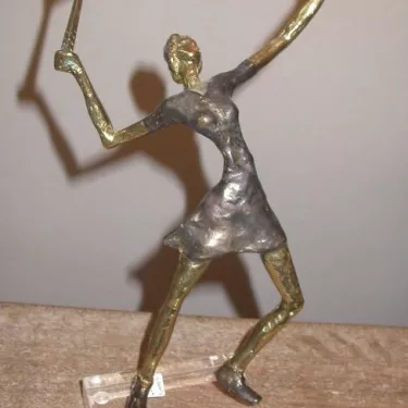 Sculpture en Bronze sur socle plexi - Intitulée Tennis Women (13)