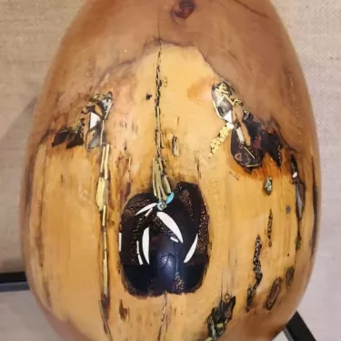 Precious Wooden Egg, a creation by Hervé BRIZEPIERRE,